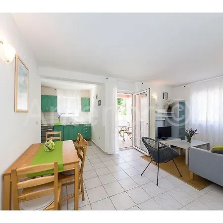 Apartment Relaxing And Luxurious - Included - 100m - Zaton